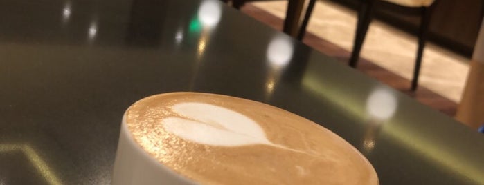Café Bateel is one of -さんのお気に入りスポット.