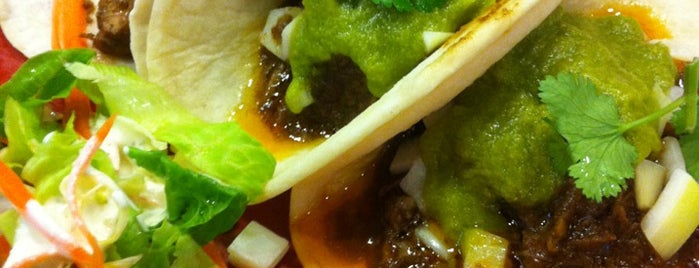 Sunrise Tacos is one of Locais curtidos por Bill.