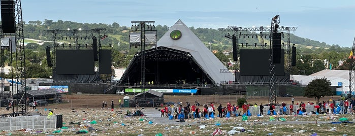 Pyramid Stage is one of Glastonbury Festival.