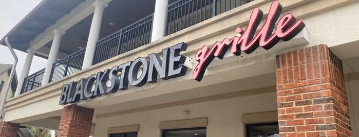 Blackstone Grille is one of Hosea hanging out.