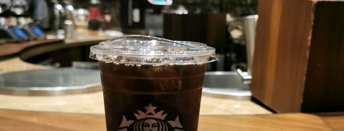 Starbucks is one of coffee q8.