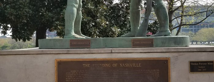 Founding Of Nashville Statue is one of Locais curtidos por Byron.