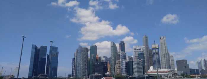 Esplanade Jetty is one of Top 10 places to try this season.