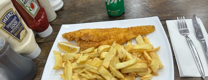 Ben's Traditional Fish & Chips is one of London Town.