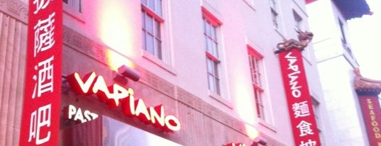 Vapiano is one of Posti che sono piaciuti a Jonathan.