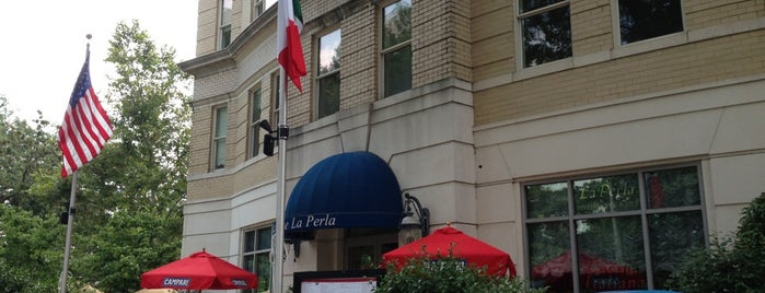 Ristorante La Perla is one of Lugares favoritos de Eric.