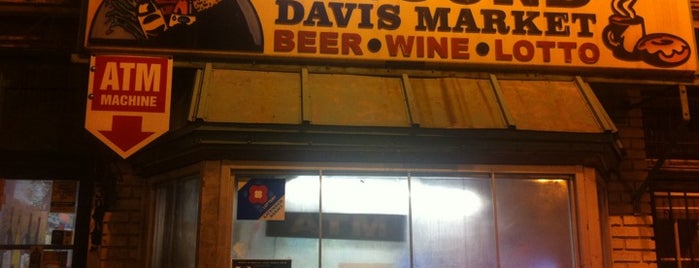 7 Davis Market is one of Steve'nin Beğendiği Mekanlar.