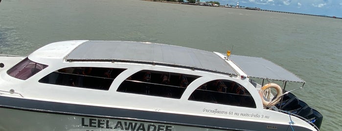 Laem Ngop Boat To KohMak is one of Trat.