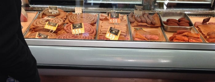 Esposito's Pork Shop is one of Posti che sono piaciuti a Danyel.