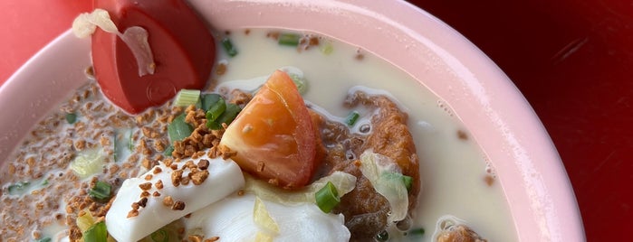 Pandan Indah Fish Head Noodle is one of 找食.
