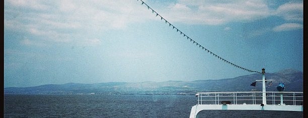 Ferry Boat to Eretria is one of Lugares favoritos de Dimitra.