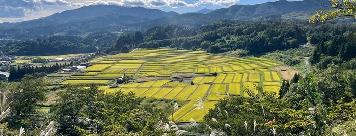 日本の棚田百選 「椹平」眺望の地 is one of 日本の棚田百選.