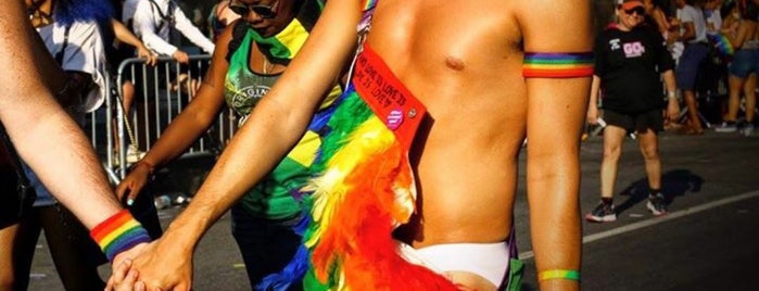 NYC Pride 2016 is one of Tempat yang Disukai Alden.