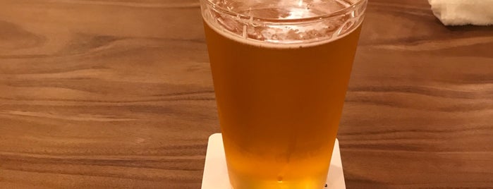 TAKANOYA is one of 日本のクラフトビールの店.