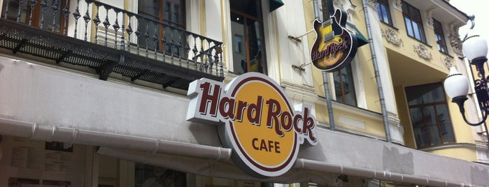 Hard Rock Cafe is one of Еда.