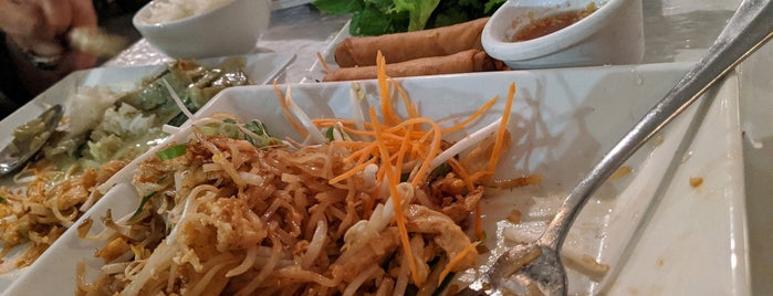 Maile's Thai Bistro is one of restaurants to Try in Hawaii.