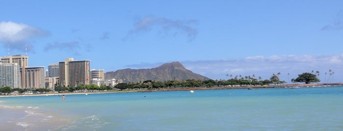 Cromwell Beach is one of The non-haole's guide to Oahu..