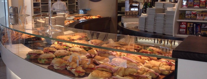 Caffè Florian is one of To-do when in Firenze.