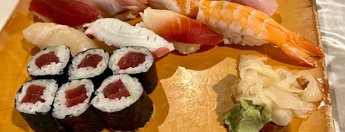 Kisaku Sushi is one of Sashimi, Sushi & Japanese Foodieness.