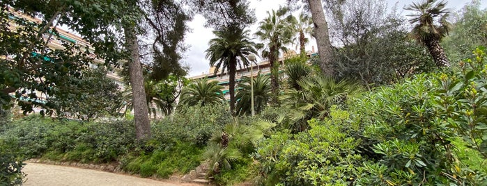 Jardins de Moragas is one of Parcs i Jardins Sarria Sant Gervasi.