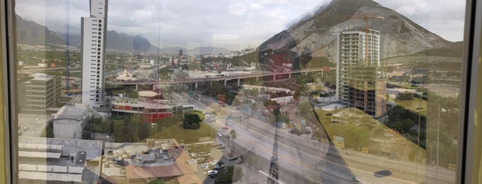 KPMG Cárdenas Dosal SC Monterrey is one of Locais curtidos por Sergio M. 🇲🇽🇧🇷🇱🇷.