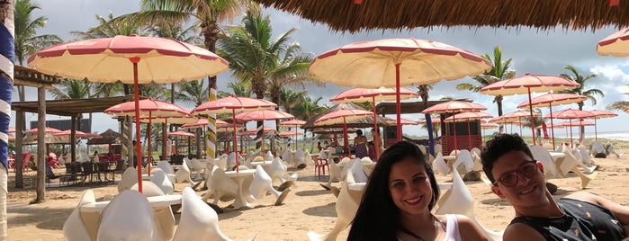 Com Amor Beach Bar is one of Lugares que amo demais!.