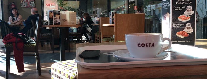 Costa Coffee is one of Desayunos y meriendas en Madrid.