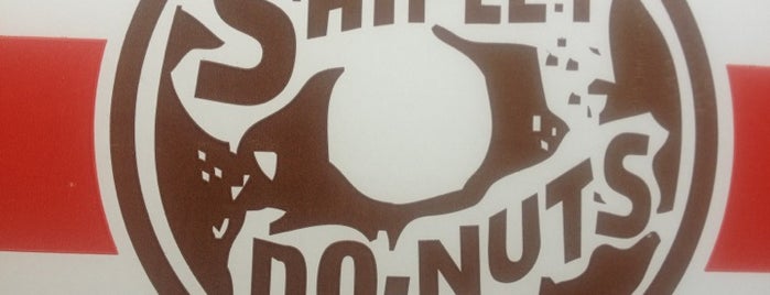 Shipley Do-Nuts is one of Nancyさんのお気に入りスポット.