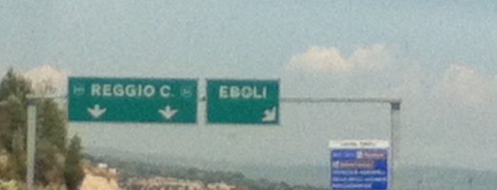 Eboli is one of Locais curtidos por Di.