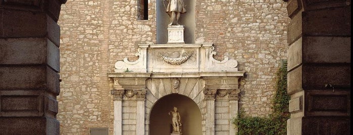 Palazzo Martinengo is one of TURISMO BRESCIA - Punti di Interesse.