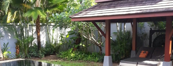 The Bell Pool Villa Resort Phuket is one of Orte, die Jay gefallen.