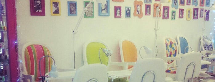 Esmalte Social Club is one of Tempat yang Disimpan Eduardo.