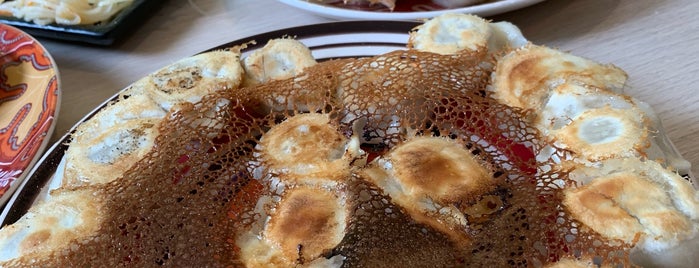 Qiu Brothers Dumplings is one of Rick'in Beğendiği Mekanlar.