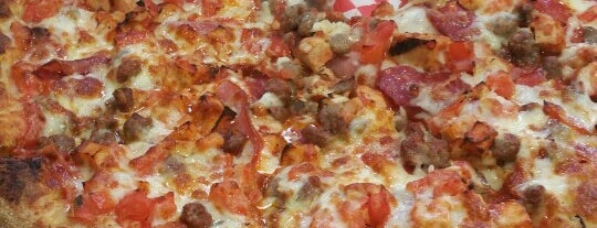 Seniore's Pizza is one of Pierreさんのお気に入りスポット.