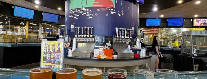 Florida Beer Company is one of Lugares favoritos de Mario.