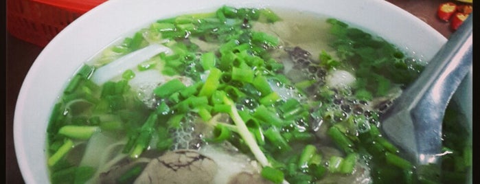 Phở bò Bắc Linh Đàm is one of Ăn uống.