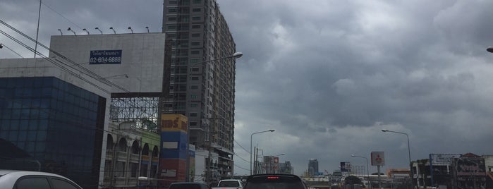 Klong Prapa Intersection is one of TH-BKK-Intersection-temp1.