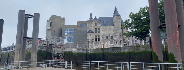 Замок Стен is one of Antwerp.