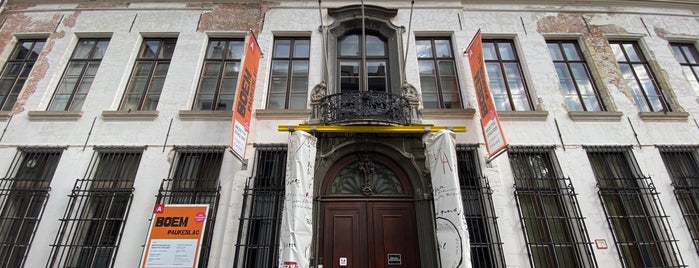 Letterenhuis is one of Antwerpen.