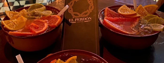 El Perdón Cantina is one of Bares.