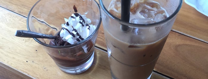 Iced Coffee is one of Posti che sono piaciuti a Nika.