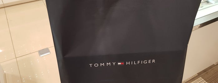 Tommy Hilfiger is one of Marousi.