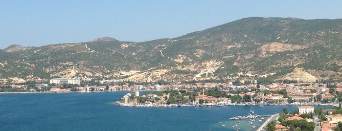 Denizkent Sitesi is one of Locais curtidos por Ato.