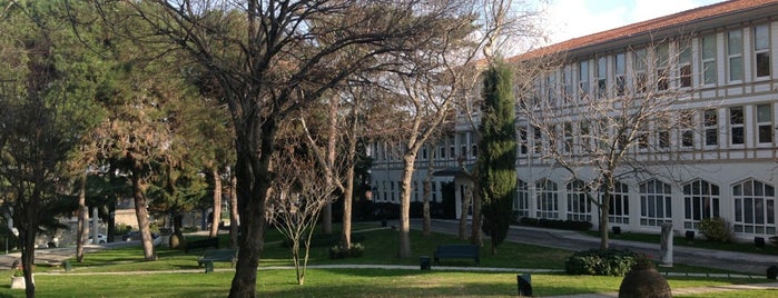 Koç Holding is one of Orte, die Görkem gefallen.