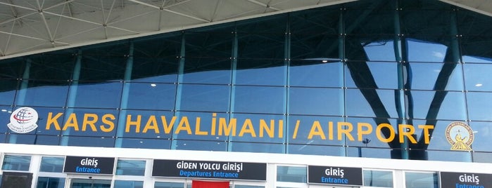 Kars Harakani Havalimanı (KSY) is one of Tempat yang Disukai Erkan.