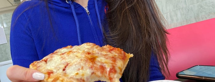 Shortstop Pizza is one of Resturants.