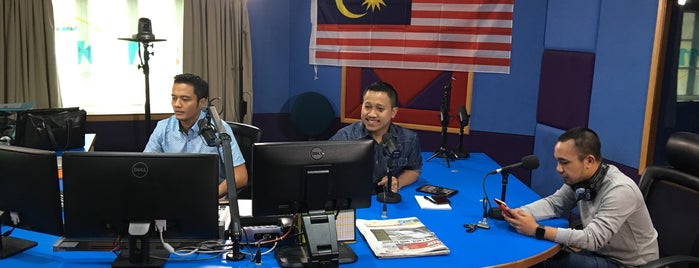 IKIMfm is one of Malaysia Radio Stations.