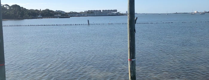 Weaver Park Pier is one of Justinさんのお気に入りスポット.