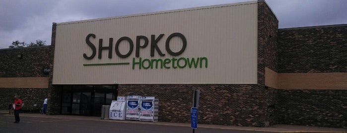 Shopko Hometown Store is one of Orte, die Shyloh gefallen.