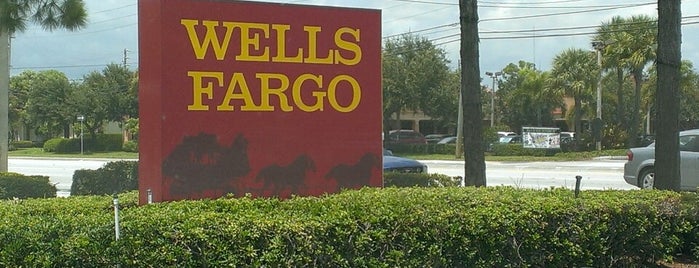 Wells Fargo is one of Tempat yang Disukai George.